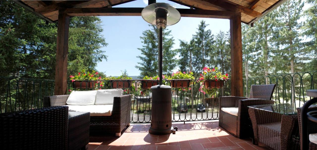Villa dei Pini Pescasseroli Esterno foto